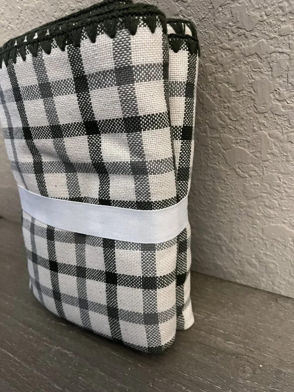 Pottery Barn Theo Plaid Green & Ivory Table Runner 18 x 108